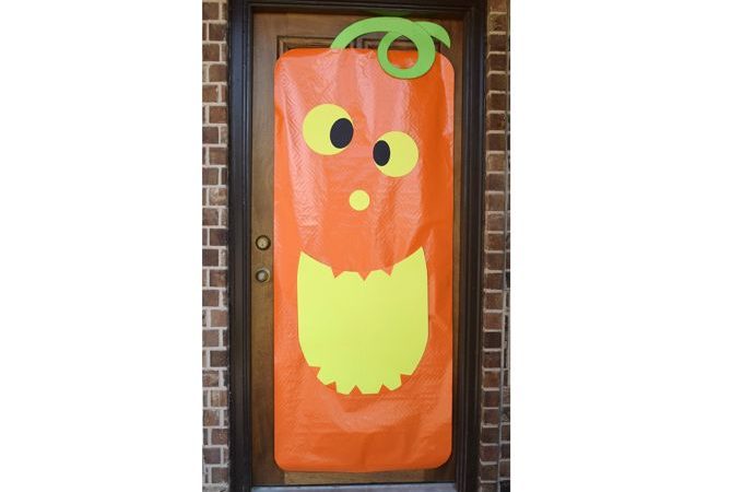 Pumpkin Face Door Greeter | yesIlovewalmart.com