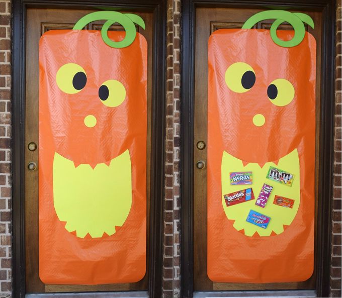 pumpkin-face-door-greeter-two-doors | yesIlovewalmart.com