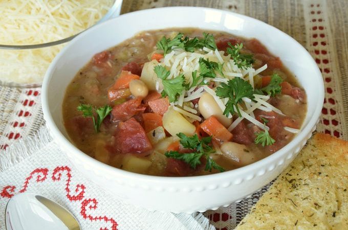 Hearty Italian Soup | yesilovewalmart.com