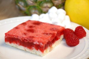 Raspberry Pineapple Dessert | yesilovewalmart.com